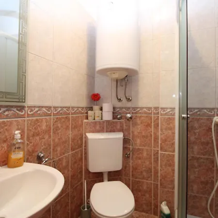 度假居 House Zlata 2444 *