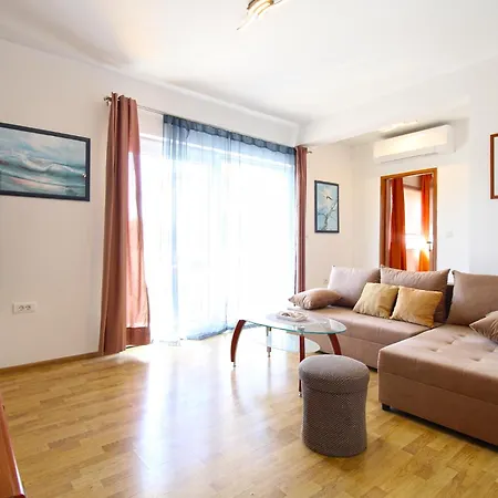 Prázdninový dům House Zlata 2444
