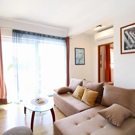 House Zlata 2444 Pula